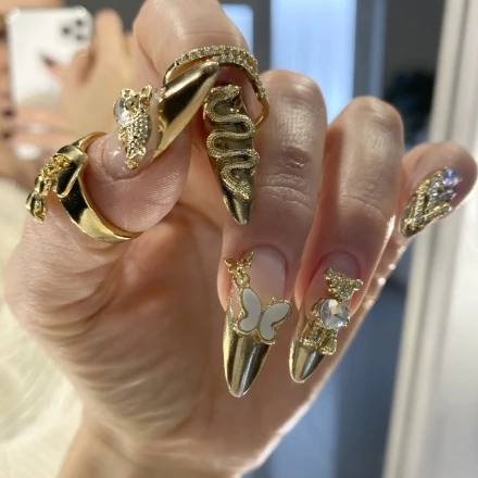 #BEZEKA_NAILS